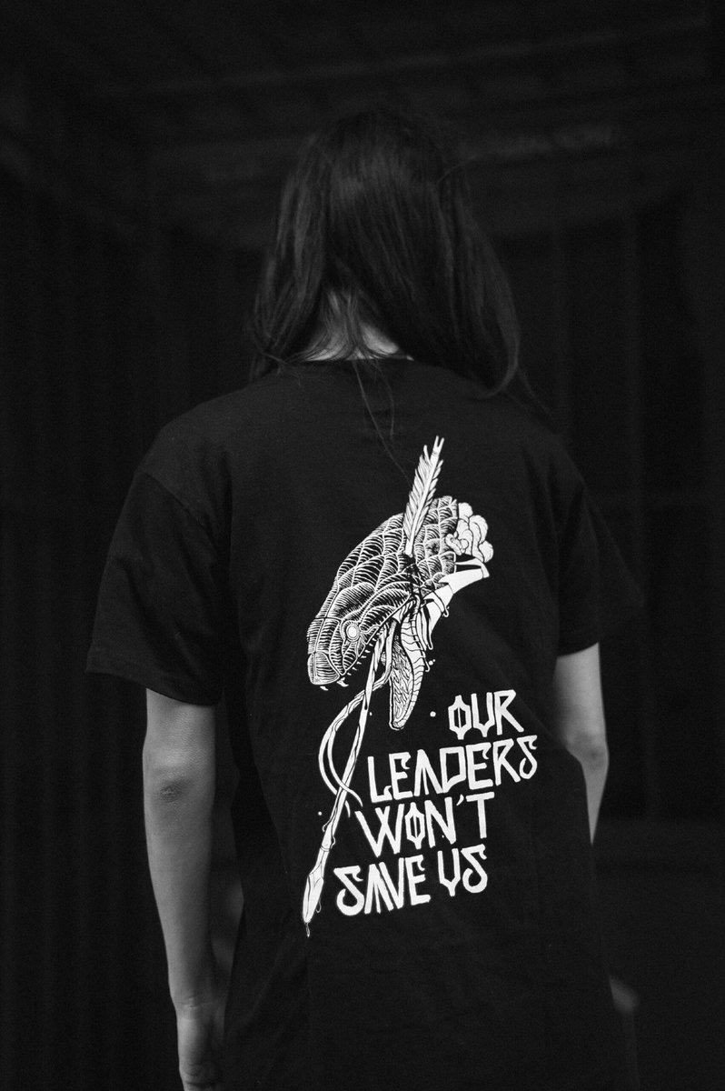 Todo el material de Freelife Warriors lo tienes en Vallekas.

Pásate por el barrio, que tenemos diseños muy potentes y nos estamos quedando sin tallas.

Bestiarioshop.com

#bestiarioshop #freelife #latiendadelbarrio #vendedoresdeodio #ropadebarrioparagentedebarrio