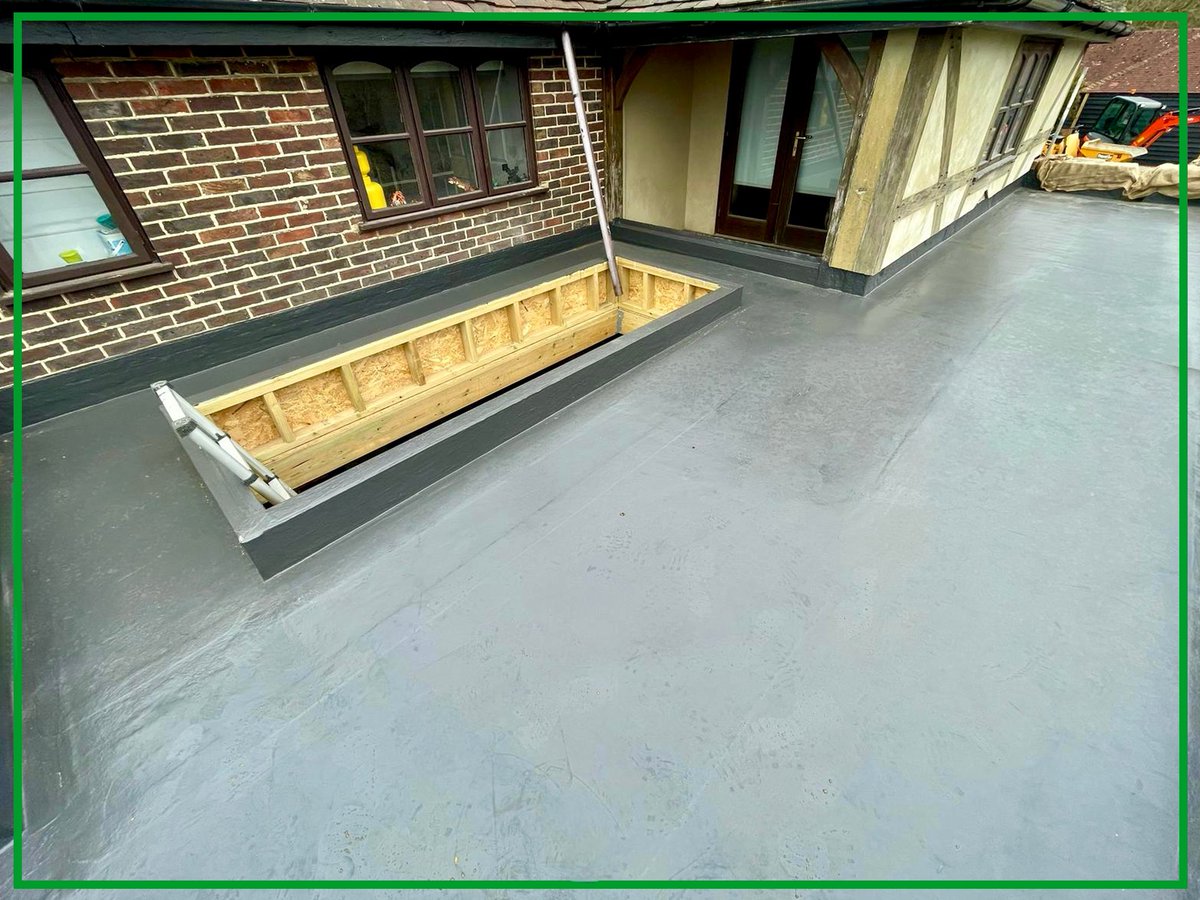 westwoodliquid's tweet photo. โญ๏ธ Project Complete! ๐กโจ
Another fantastic display of workmanship achieved by @M_j_roofing as they successfully completed a new extension featuring a full warm roof build-up, delivering both durability and a seamless finish.
Great work guys! ๐
#roofing #waterproofing #WWUK https://t.co/WxwmT2CehZ