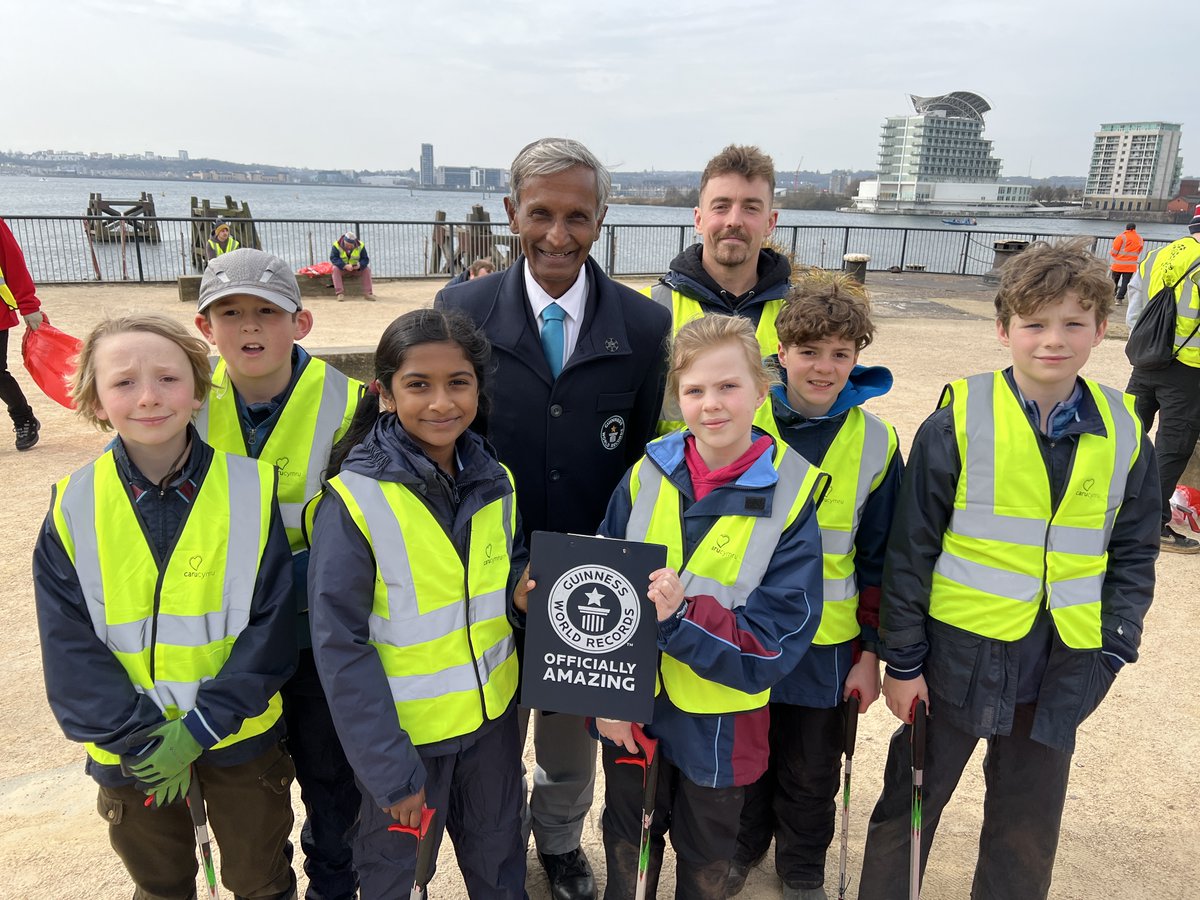 New post: Tockington Manor School is celebrating after its pupils participated in a successful Guinness World Record Attempt. schoolsearch.co.uk/news/tockingto…