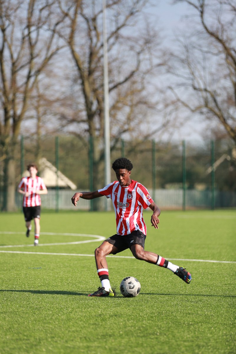BrentfordFCCST's tweet photo. โฝ Trials for our Post 16 Elite Footall Education Academy take place on Tuesday 15 April in Brentford.
๐งท For more information and to register for the trial, click here โก๏ธ https://t.co/qPgW7cTZWB
#Post16
#EliteDevelopment
#Trial
#RealisingPotential https://t.co/eLIoSRPTmV