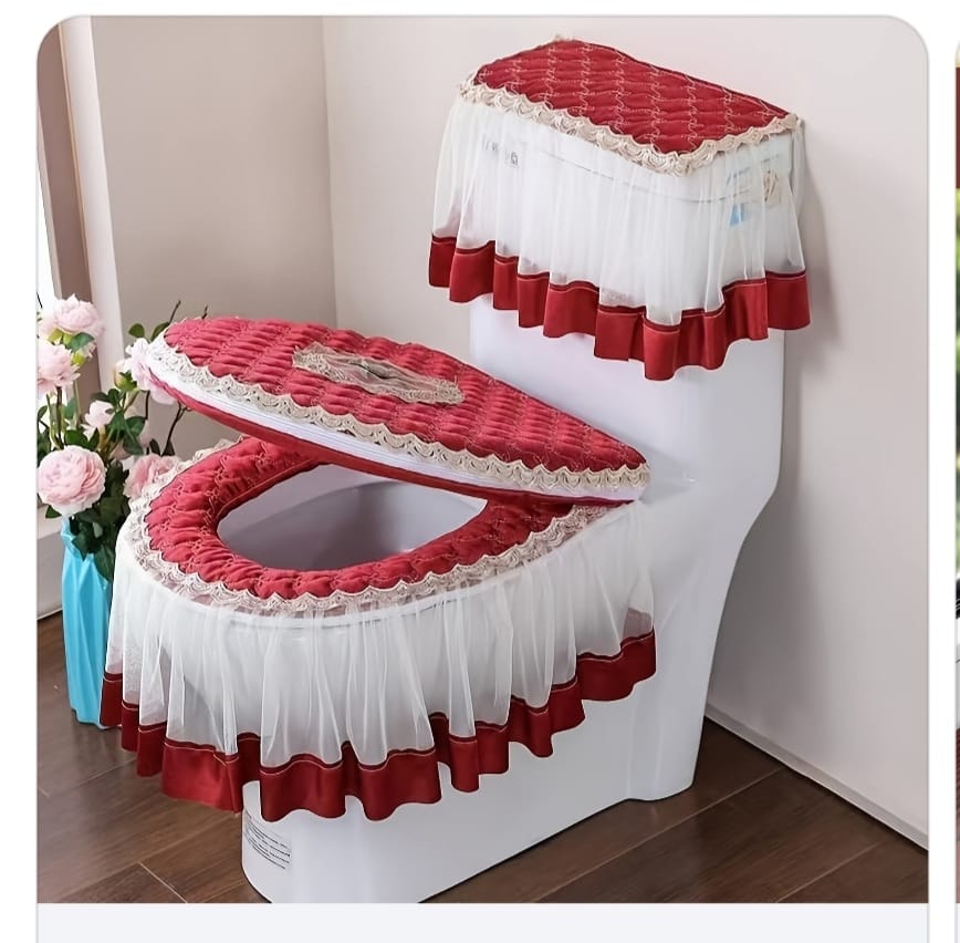 Since <a href="/VisitScotland/">VisitScotland</a> no longer uses a star rating system, we have joined their new business advice forum. One thing they have told us is that people like to toilet in comfort. 🙄 We present to you the Gowanlea Throne. What would we do without them!