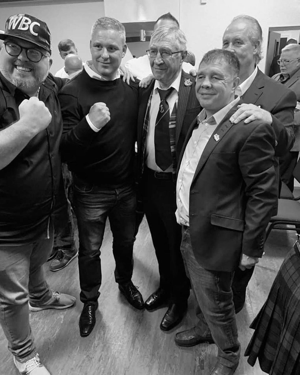 SloanArt_'s tweet image. Remembering today one of my favourite ever boxers Ken Buchanan who passed away #onthisday 2 years ago. He was 77 years old.
Ken’s passing left a void in boxing and is sadly missed.🥊🙏🏻
KB seen here with my great friends @welshrocky_ and his pal and mine Jock Mcinnes MBE 🏴🤝🏴