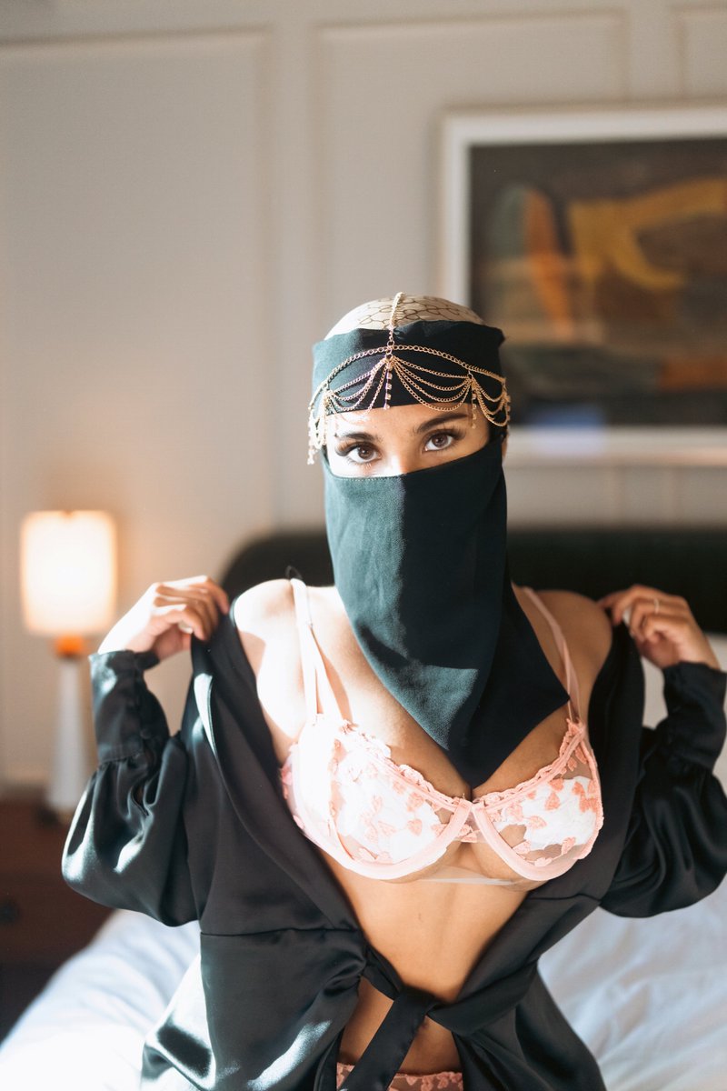 Azilla Hadid (@azillahijab)  X
