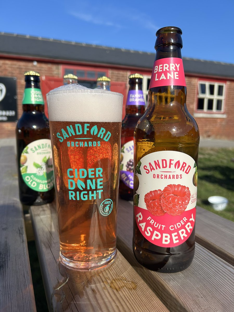 We have added to our @sandfordorchards collection and now have their fruity and alcohol free bottle offerings. If you enjoy a cider come on down and let us know what you think 🐒🍺🍎🍏
