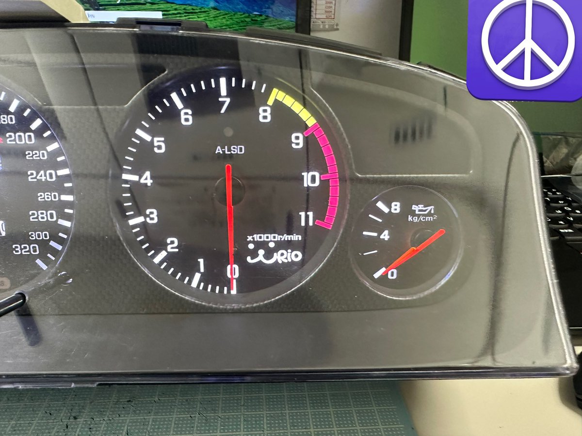 mokomoko9981's tweet image. R33  スカイラインGT-R

ワンオフ文字盤製作　NISMO風ベース
320km/h スケール変更
LEDバックライト
11000回転

GT−Rでは無い33シリーズスカイラインも
製作可能です。

#R33 #GTR #スカイライン