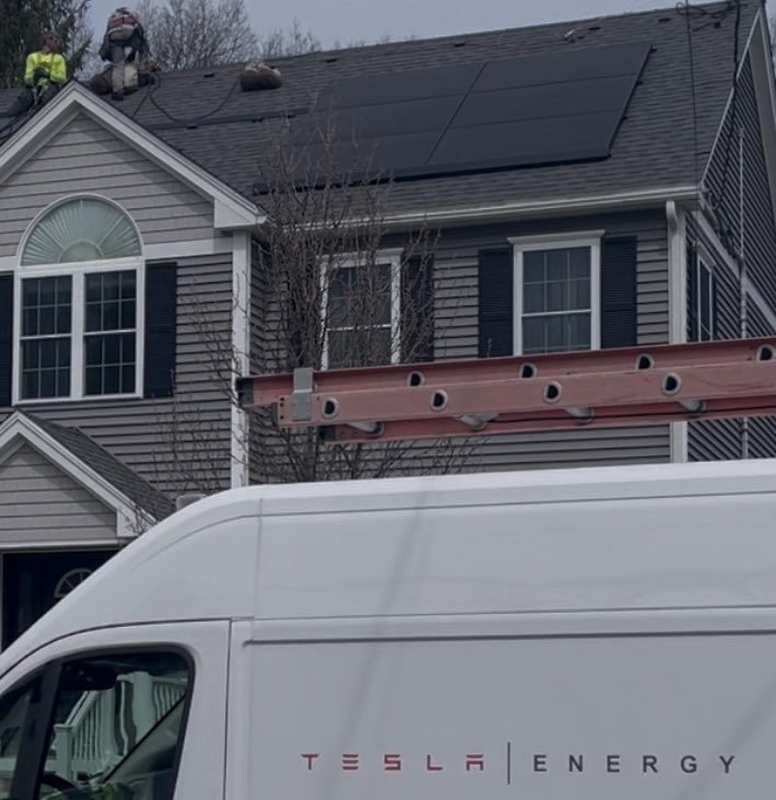 grrudho's tweet photo. March was the sprint month - @Tesla team was awesome all around.
The solar panels, Power Wall 3 packs, and Model S delivered within two weeks.
Tesla’s ecosystem is the best!!!

@wholemars @SawyerMerritt @SERobinsonJr @WR4NYGov @Kristennetten https://t.co/s4mpe2YlGM