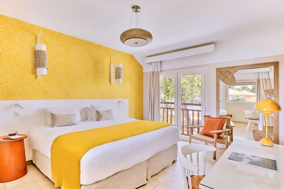 Club Med France tweet media