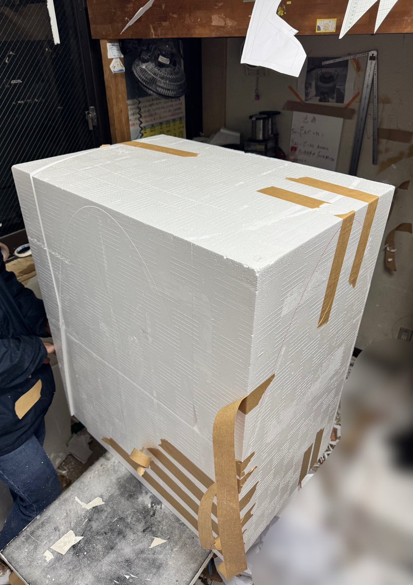 WN_Fairing's tweet photo. 25執行代最後のパーツ、本番用ノーズの切り出し開封式を執り行っています https://t.co/P9rNbZN3aY