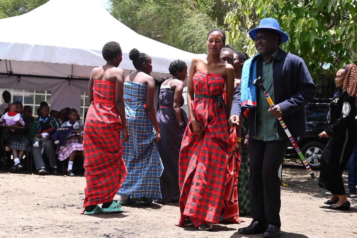 KennedyOdede's tweet photo. This afternoon, I’m with amazing teen moms at Greenland Secondary in Kajiado—these girls are unstoppable! Kenya is among nations with cases of teen moms aged 12-19 dropping out of school. I'm happy that we’re changing this norm. We ensure they stay, learn, and thrive! #GirlChild https://t.co/pmA7Wytijb