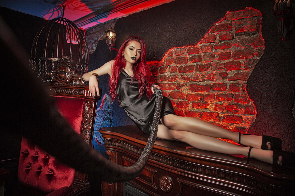 spymodel_'s tweet photo. Want to chat with beautiful women who know how to keep things hot? Click the link and dive into a world of temptation. https://t.co/3nG0E0Ou5e https://t.co/bjMg4ti9WQ
