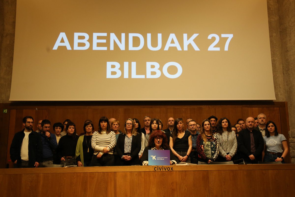 ‼️ 𝐆𝐎𝐑𝐃𝐄 𝐃𝐀𝐓𝐀! 

Abenduaren 27an milaka euskaltzale batuko dituen ekitaldia egingo dugu Bilbon, euskarak behar duen indarraldia gorpuzten hasteko lehen urrats bat. Datozen hilabeteetan xehetasun guztiak argitzen joango gara. 

🔗 kontseilua.eus/larrialdia/bat…
