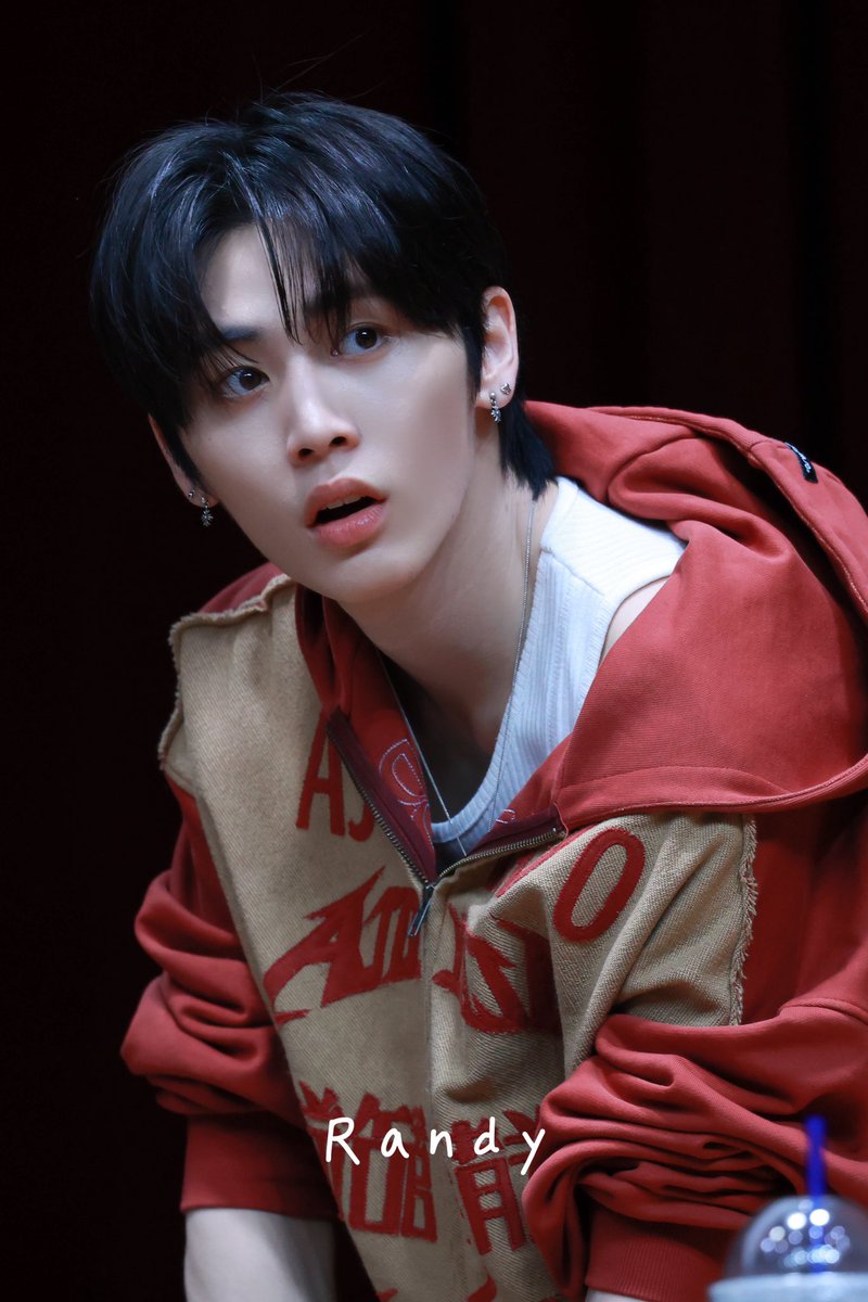 door_onelove's tweet photo. 241025 #태산 아우터 정보

아조바이아조
AJOBYAJO PBA Total Logo Applique Zip-Up Hoodie BURGUNDY
168,000원

🔗 https://t.co/T42piyVUf4

#BOYNEXTDOOR #보이넥스트도어 https://t.co/WZowOQN1UE