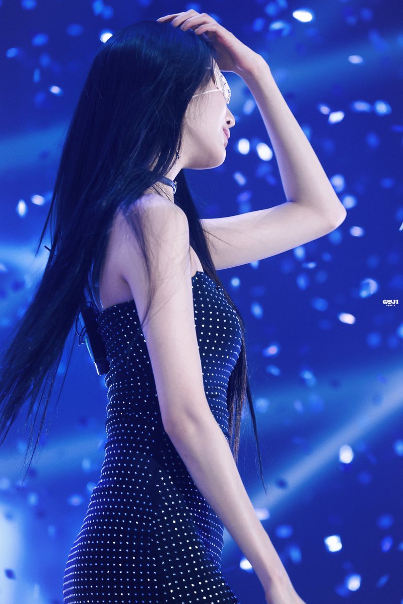 24.09.22펩시콘

🦋💎🦋

#AprilFoolsDay
#WONYOUNG #원영
#IVE #아이브