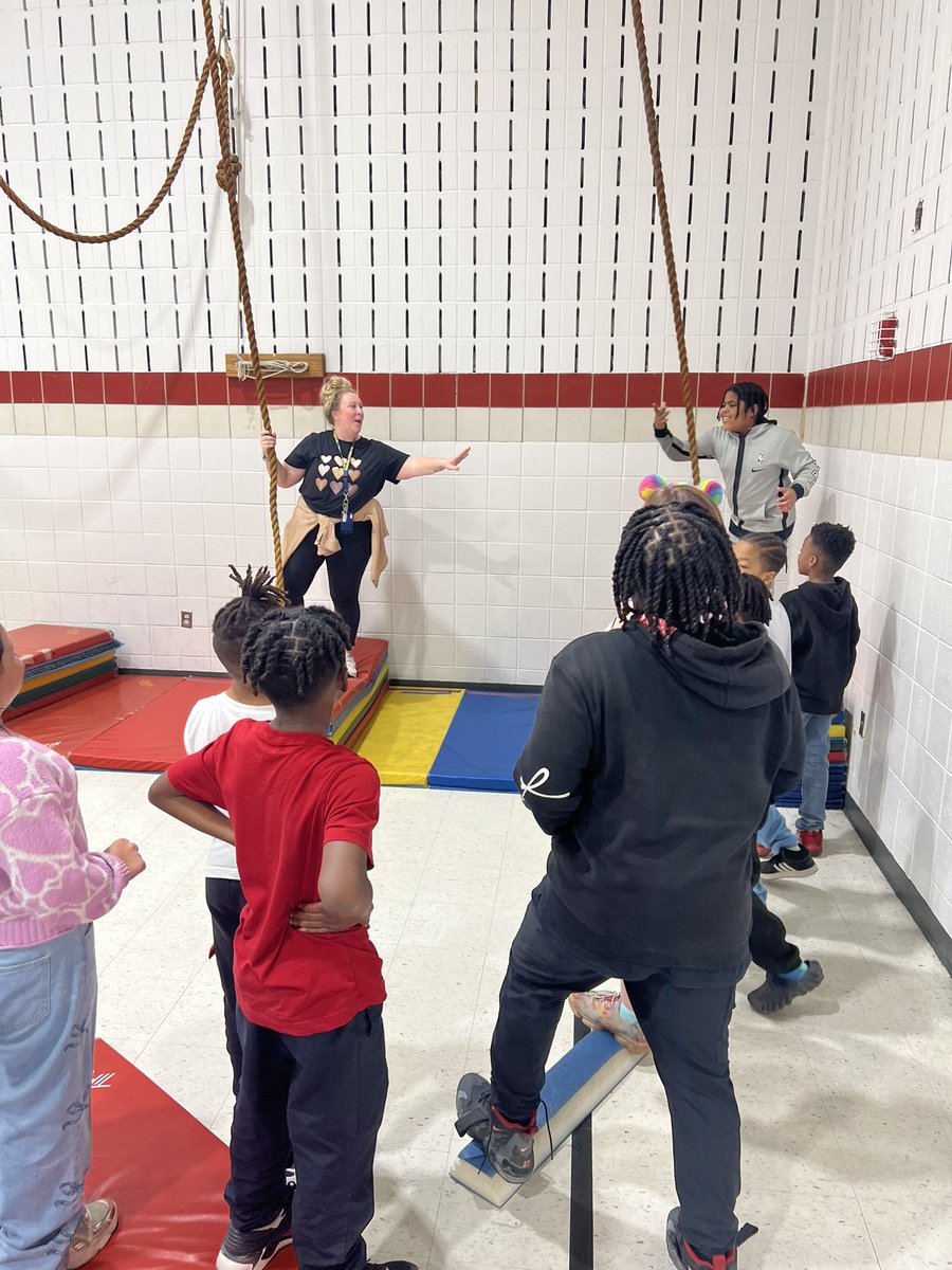 What a amazing day for our 4th grade students to enjoy an extension of module 8 in our reading curriculum! Our health expo was filled with fun, fitness, and a healthy snack 🤗 <a href="/JPRyonES/">J. P. Ryon Elem</a>