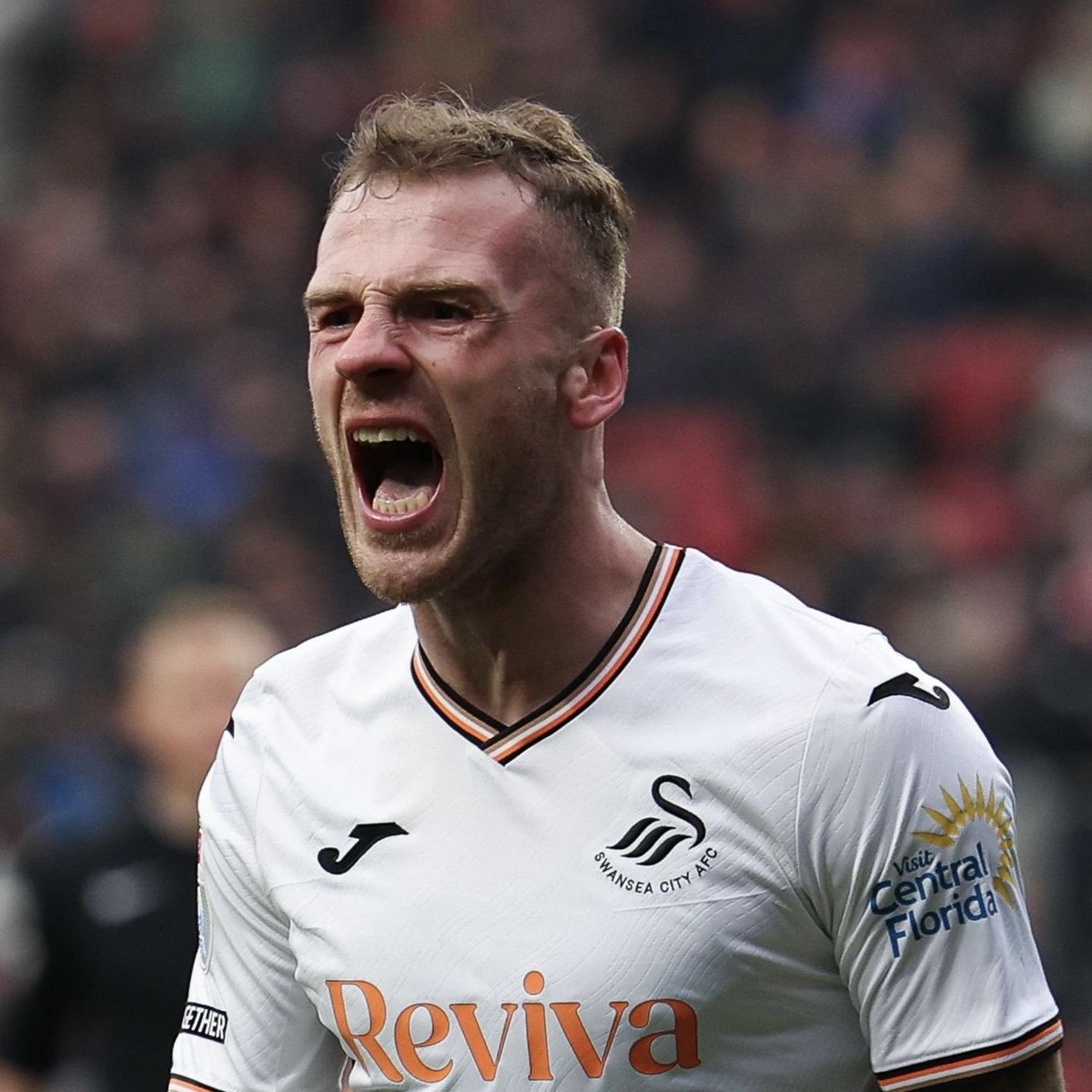 Defenders who have created the most chances in the Championship:

1️⃣ Josh Tymon - 70
2️⃣ Alfie Doughty - 62
3️⃣ Trai Hume - 57
4️⃣ Joe Bryan - 46
5️⃣ Harrison Burrows - 42
➡️ Milan van Ewijk - 42
7️⃣ Junior Firpo - 38

#Swans #LTFC