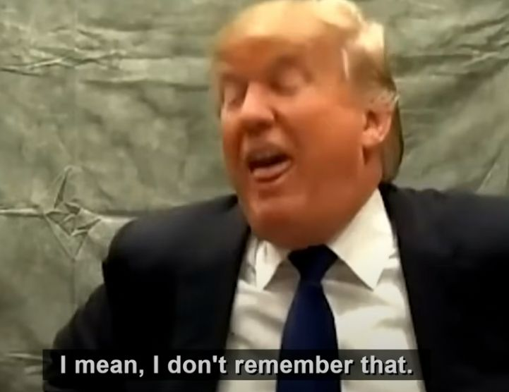 Que diálogo maravilhoso:  

- Eu disse que eu tinha uma ótima memória ou uma das melhores do mundo? 
- Uma das melhores do mundo, foi assim que o jornalista reportou a sua fala 
- Bem, eu não me lembro disso