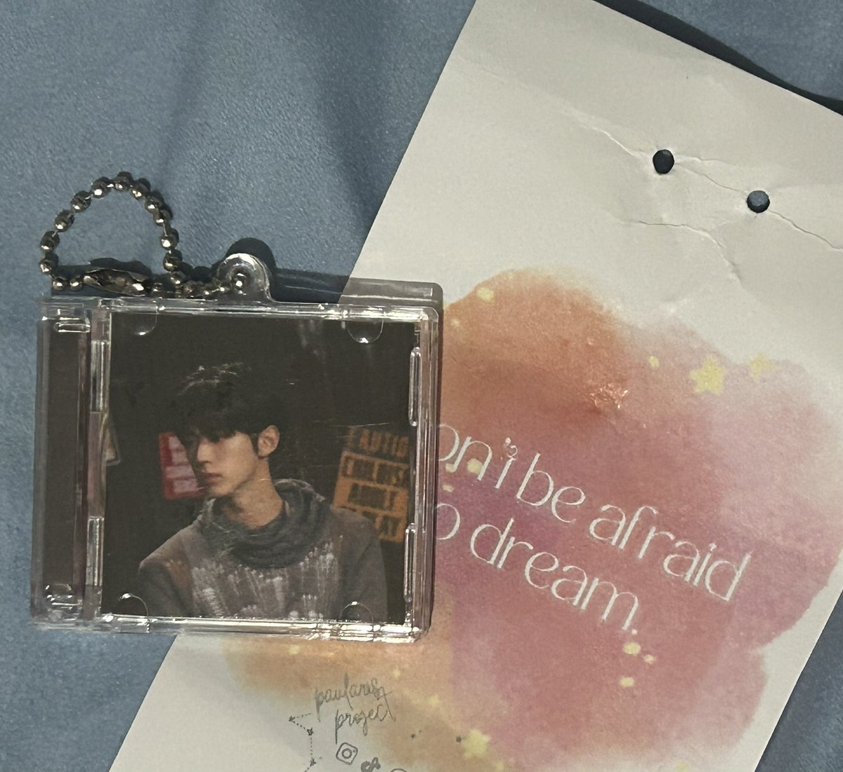 dohoonbliss's tweet image. got this custom dohoon tws studio mini cd from @PaularisProject 🤍🖤🩶