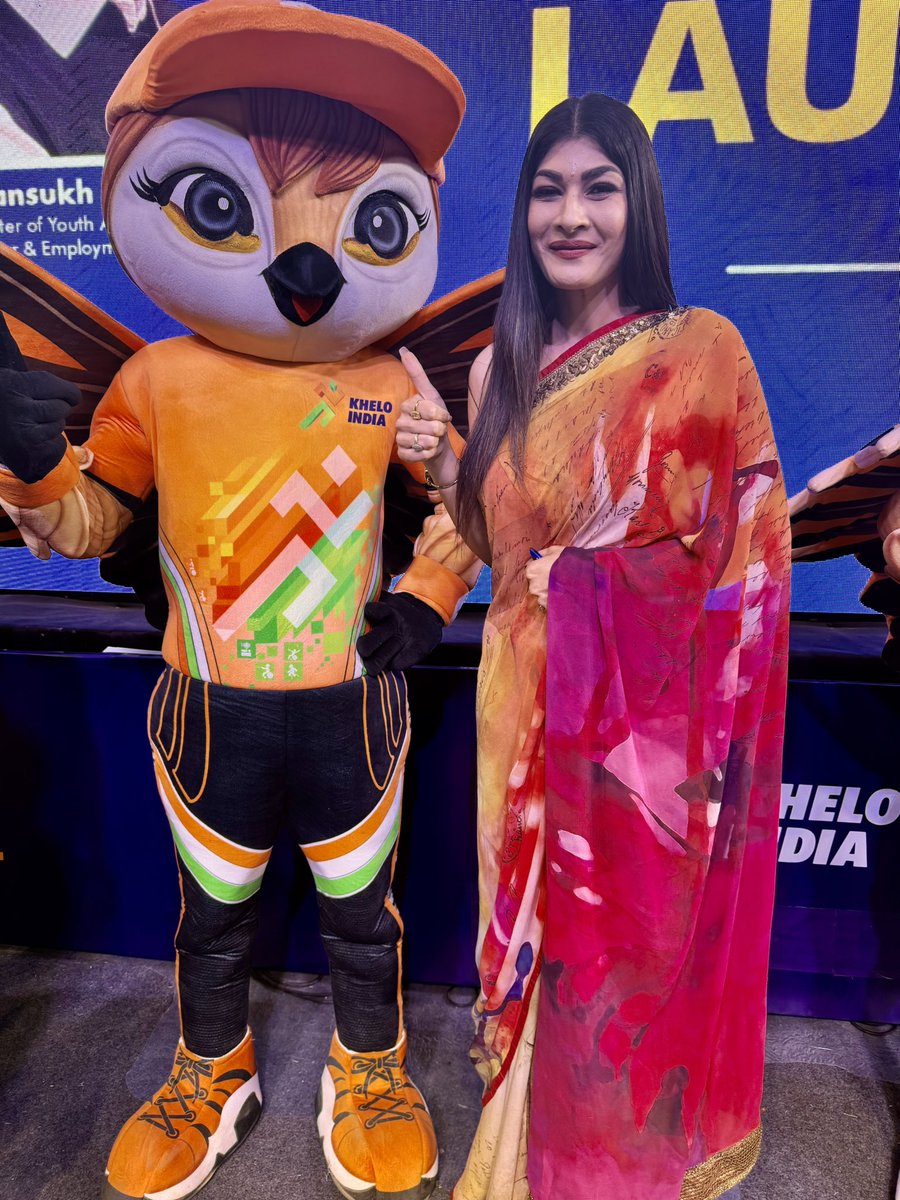 ushmatyagi's tweet photo. Hosted launch of
“Khelo India Para Games 2025”
at JLN Stadium with “Shri Mansukh Mandaviya Ji” Minister Of Youth Affair & Sports, Minister Of Labour & Employment,GOI
“Ujjwala” new mascot of #kheloindia #paragames
#kheloindia2025 #paralympics #ushmatyagi #kheloindiaparagames #2025 https://t.co/cGiPXUg2Zw