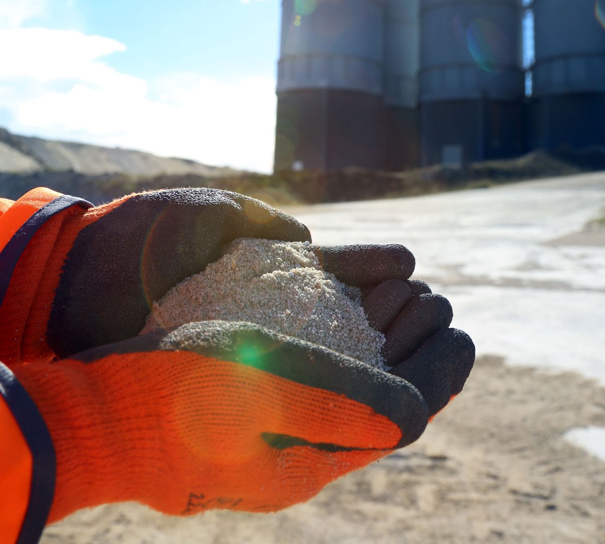 Our evoBuild low carbon GGBS has a new EPD providing clarity on the cement replacement product’s environmental performance 👏.

evoBuild low carbon GGBS is a tried and tested option for reducing the CO₂ emissions (cont) spkl.io/l/6019fvERb