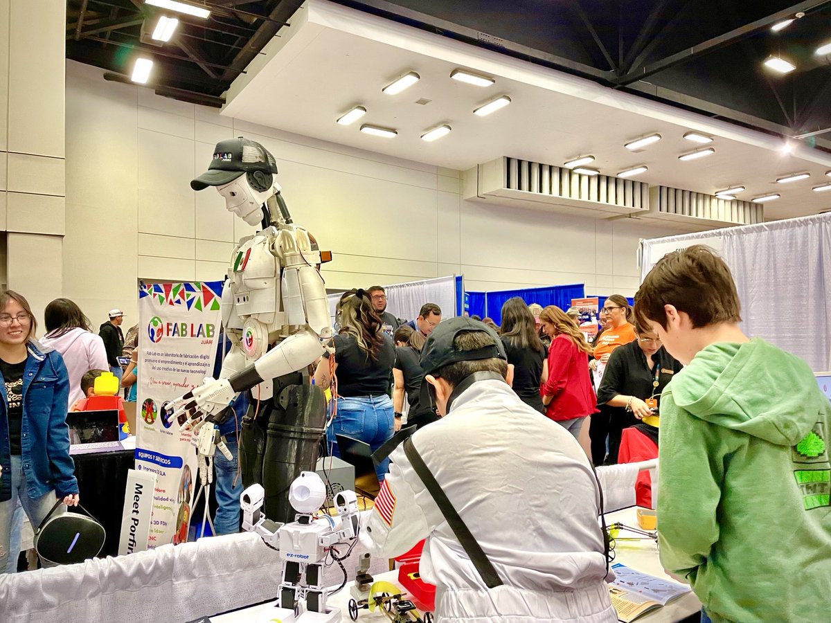 ElPasoCF's tweet photo. Mark your calendar for the next El Paso Science Festival on April 5 & 6 at the El Paso Convention Center! This FREE event will feature over 100 interactive exhibits and so much more! Visit https://t.co/WwOaUGuqTq for more info.
#science #elpasotx #elpaso #freeactivity https://t.co/NbYucvPT7V