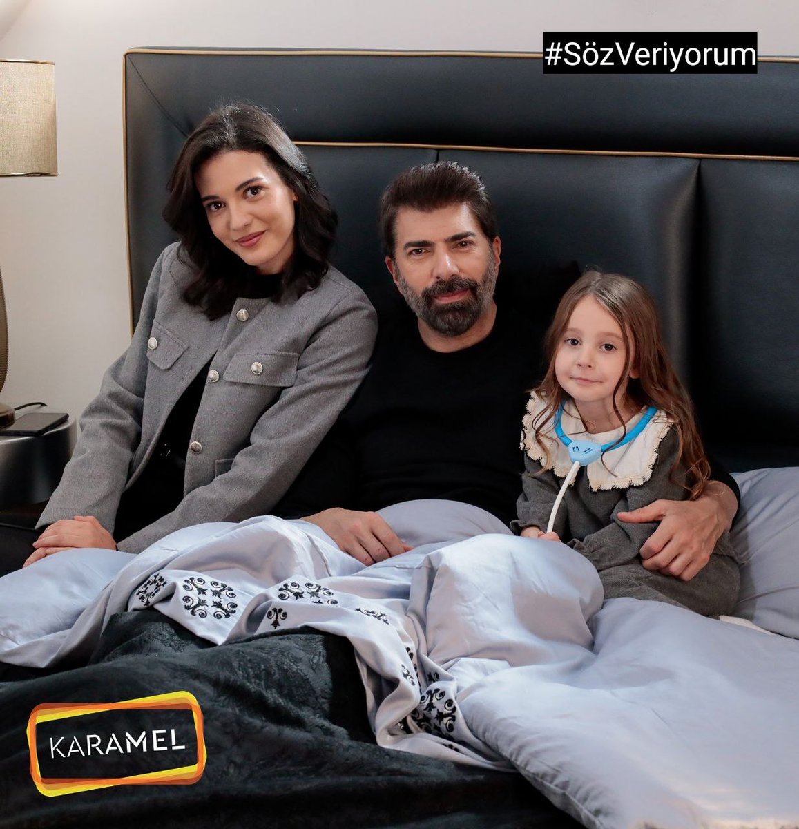 esaretkanal7's tweet photo. 🌸😎 #Esaret yeni bölümüyle şimdi @kanal7'de! 💞 #SözVeriyorum @KaramelYapim https://t.co/lab4xpFZri