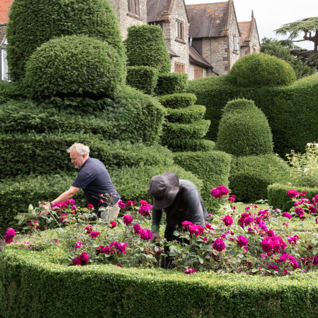 Plan a big springtime getaway or just a blissful break from the everyday. This Easter, retreat to the timeless grandeur of our Manor. We're waiting for you... 🤍 

#SpringRetreat #HeritageCharm #CountrysideEscape