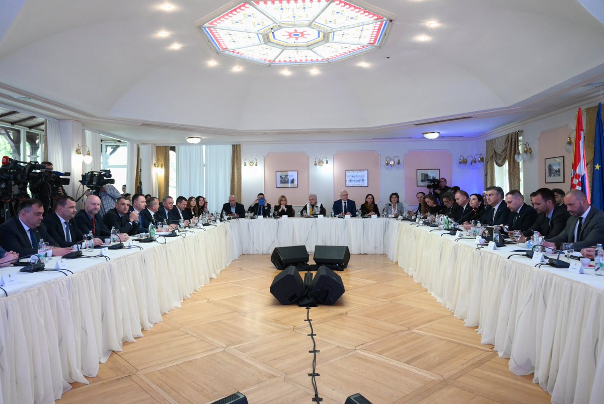 Andrej Plenković tweet media