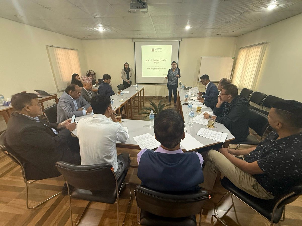SamriddhiTPF's tweet image. We consulted for our Economic Audit 2025, focusing on Freedom to Trade Internationally. Key takeaways: better logistics, negotiation strategies, and private-sector involvement to boost trade effectiveness.