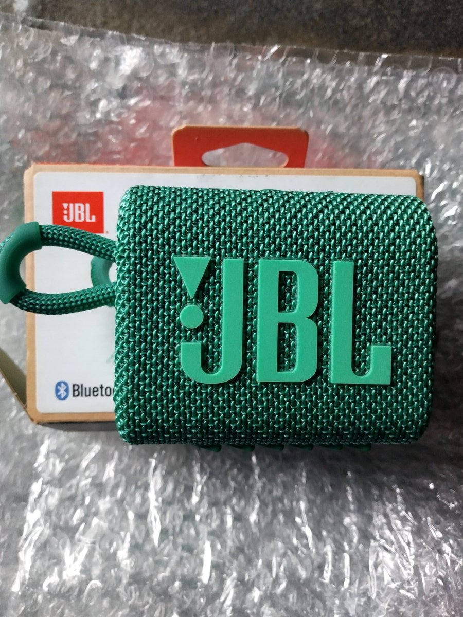 nikam_rupam's tweet photo. @dealztrendz Bro, jbl go3 delivered 😍 https://t.co/BF5I7PnDI9