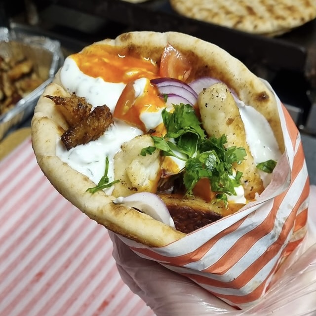 HandleyTap's tweet image. 🌯 This Week’s Food Vendor - Latin Fusion 🌯
This week, we are joined by Latin Fusion at Handley Tap! Make sure you drop by from 3rd-6th April and get your fill!