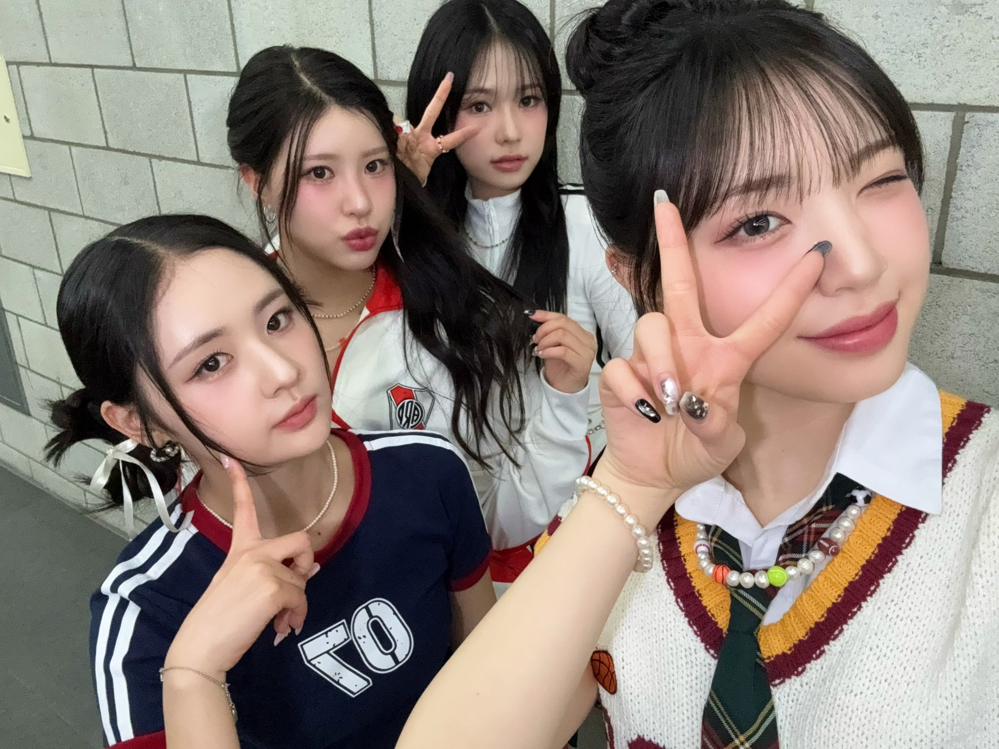 GncdkfOa0AEonkH?format=jpg&name=large