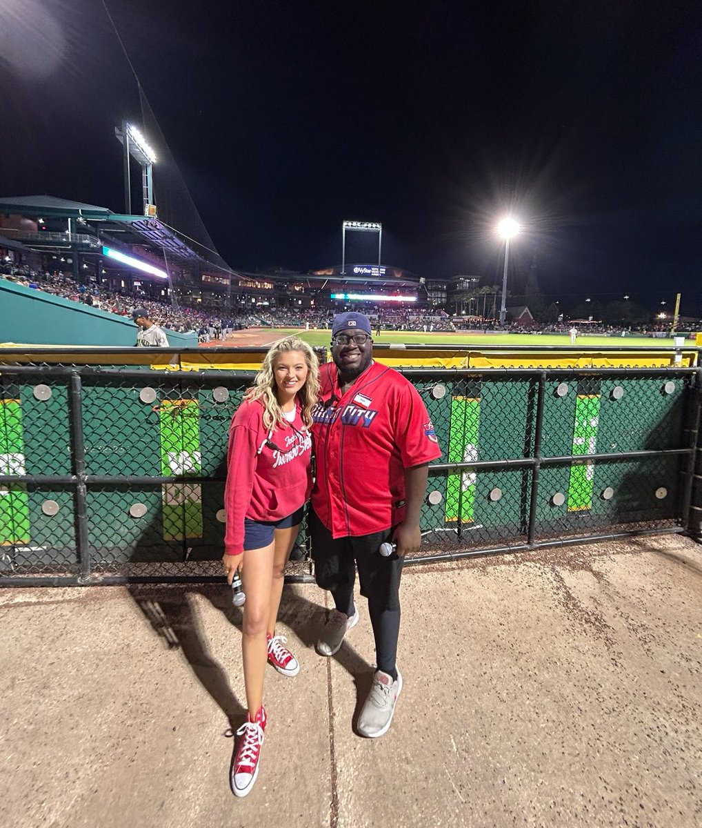 ITS OPENING DAY!!!!!! 🙌🏼 🍤 ⚾️ 🎤 see yall tonight, first pitch is at 7:05pm!!! <a href="/theMCwale/">The Jumbo Shrimp Szn MC Wale</a> <a href="/JaxShrimp/">Jacksonville Jumbo Shrimp</a>