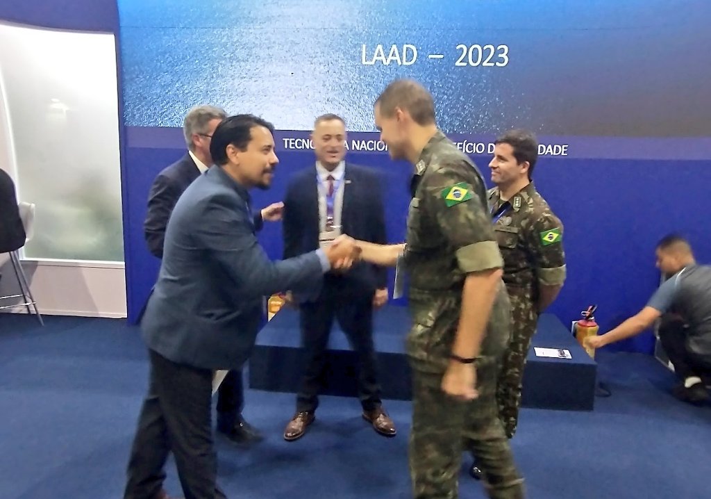 viniciuspuhl's tweet photo. Começa hoje na Cidade do Rio de Janeiro a #LAAD2025 Defence &amp; Security, a maior e mais importante feira de Defesa e Segurança da América Latina. Acompanho a Comitiva do Ministro da Justiça do Brasil, Ricardo Lewandowski e os parceiros estratégicos da #TechnicalPartner. #forward https://t.co/warAnJinWX