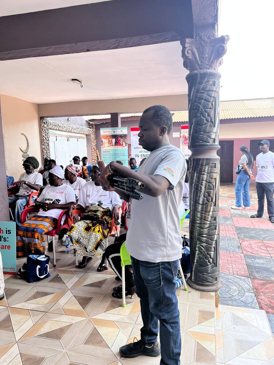 greenfaithgh's tweet photo. The climate crisis is not just an environmental issue—it’s a justice issue. Grassroots women are at the frontline, yet their voices are often missing in mainstream narratives.

 JOURNALISTS MUST CHANGE THAT! 📰 #Faiths4Climate #Women4RE #Media4Climate https://t.co/NPNYxFGIcm