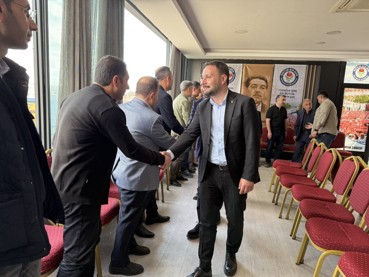 Serkan ŞAHİN (@shn_serkan) on Twitter photo 📍<a href="/BatmanMemur/">MEMUR-SEN BATMAN</a> Batman Şube Başkanı Sn:<a href="/sehmuz_onlu/">Şehmuz Önlü</a> nün ev sahipliğinde düzenlenen bayramlaşma programına katılım sağladık,bayramlaşma için bizleri bir araya getiren Başkanımıza ve teşkilatına tşk ederiz. Birlik,beraberlik ve dayanışma içinde nice bayramlar dileriz
<a href="/Fatihdogu1/">Fatih DOĞU</a> 📍<a href="/BatmanMemur/">MEMUR-SEN BATMAN</a> Batman Şube Başkanı Sn:<a href="/sehmuz_onlu/">Şehmuz Önlü</a> nün ev sahipliğinde düzenlenen bayramlaşma programına katılım sağladık,bayramlaşma için bizleri bir araya getiren Başkanımıza ve teşkilatına tşk ederiz. Birlik,beraberlik ve dayanışma içinde nice bayramlar dileriz
<a href="/Fatihdogu1/">Fatih DOĞU</a>