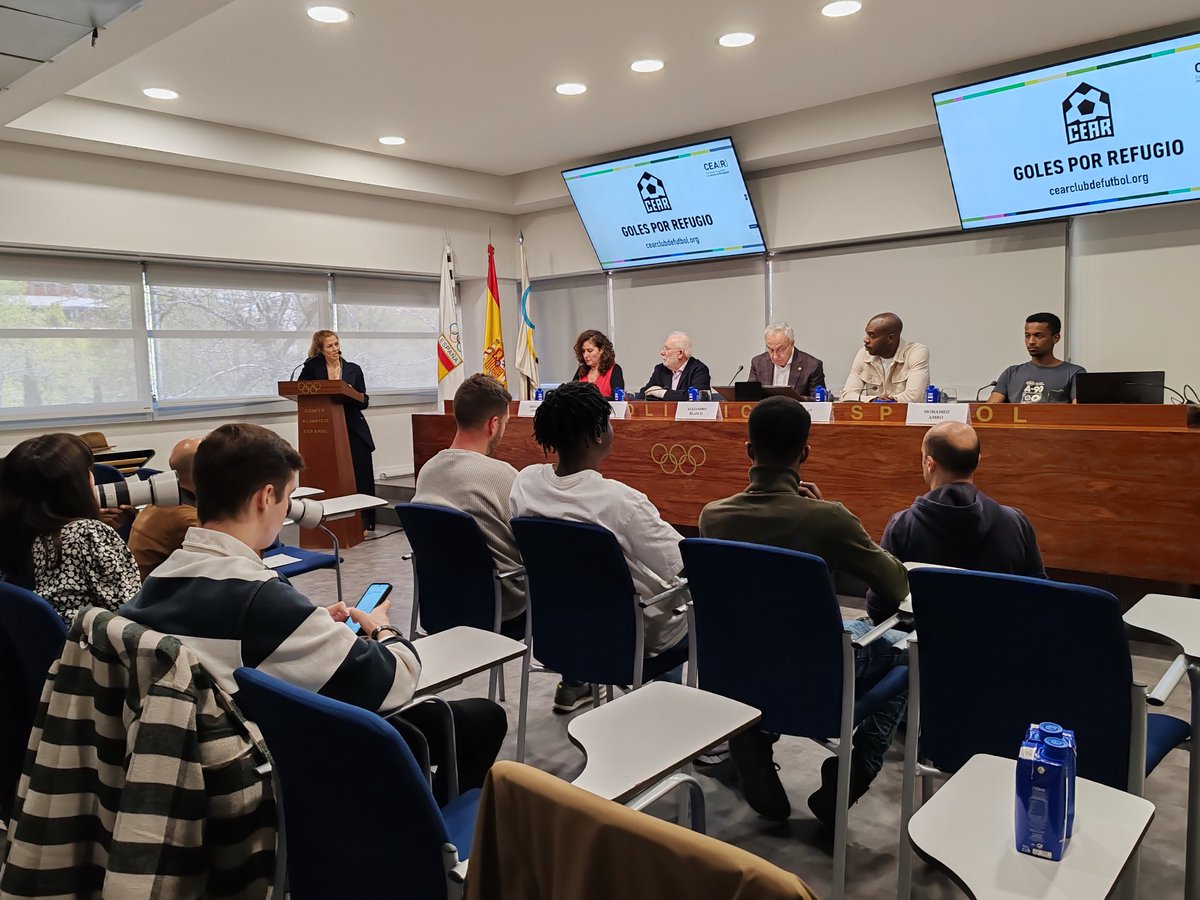 ⚽ Hoy presentamos oficialmente nuestro equipo CEAR CF, formado por personas refugiadas que demuestran que el fútbol puede ser una poderosa herramienta de inclusión y superación.

 #GolesPorRefugio 🥅