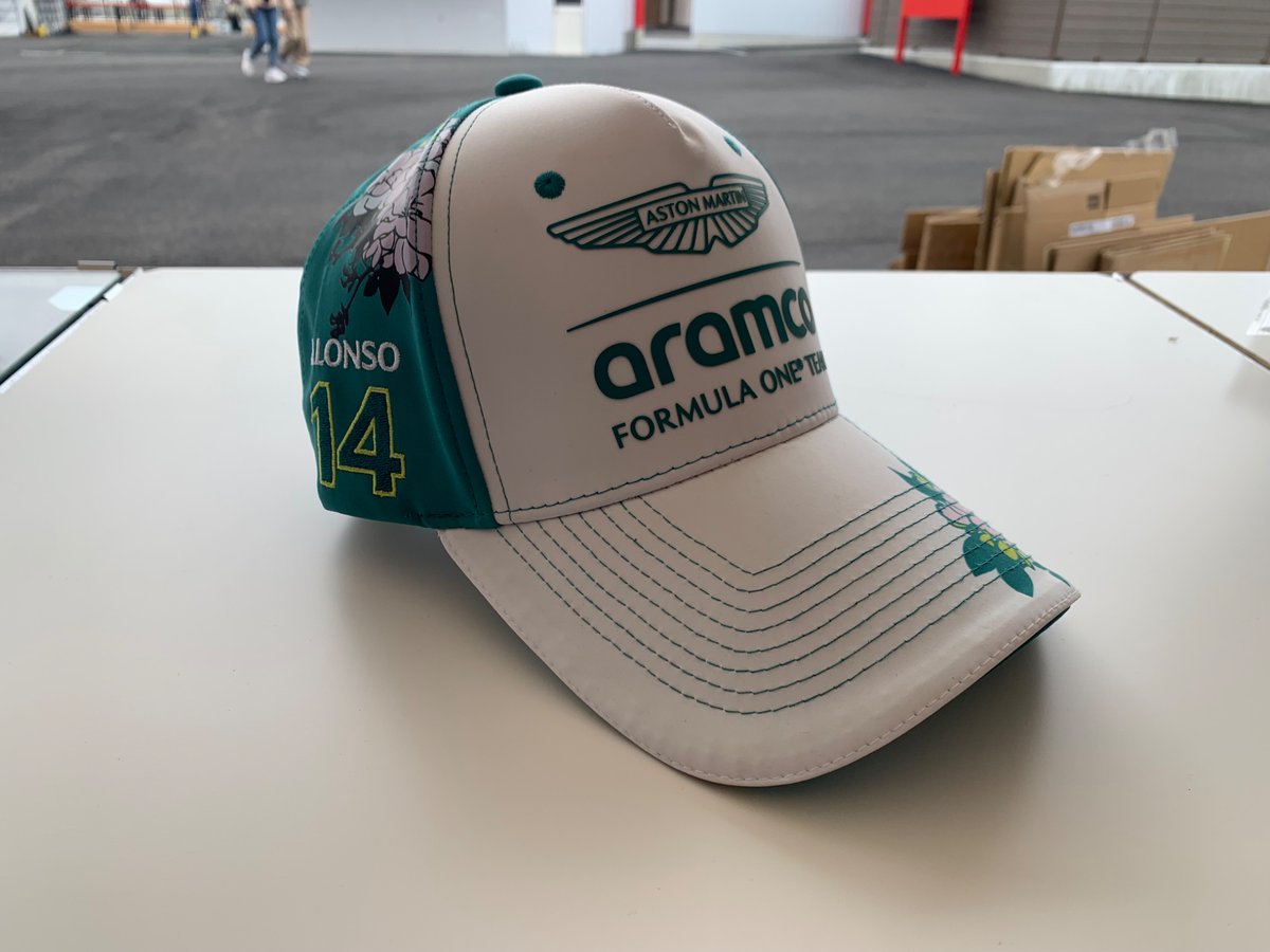 アストンマーチン 日本限定キャップ＆tシャツがオンラインショップに