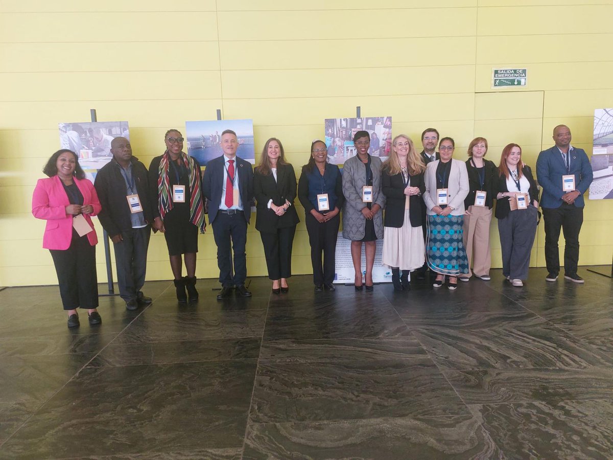 AACID (@cooperacionand) on Twitter photo En el marco del VI Foro Mundial de Desarrollo Económico Local, la #cooperacionandaluza comparte la #alianzamultiactor para el desarrollo territorial y la localización de los #ODS en Mozambique
#SevillaWorldForumLED
#DesarrolloSostenible
<a href="/WorldLEDForum/">World Forum of Local Economic Development (WFLED)</a> <a href="/FAMSI_Solidario/">FAMSI Solidario</a> En el marco del VI Foro Mundial de Desarrollo Económico Local, la #cooperacionandaluza comparte la #alianzamultiactor para el desarrollo territorial y la localización de los #ODS en Mozambique
#SevillaWorldForumLED
#DesarrolloSostenible
<a href="/WorldLEDForum/">World Forum of Local Economic Development (WFLED)</a> <a href="/FAMSI_Solidario/">FAMSI Solidario</a>