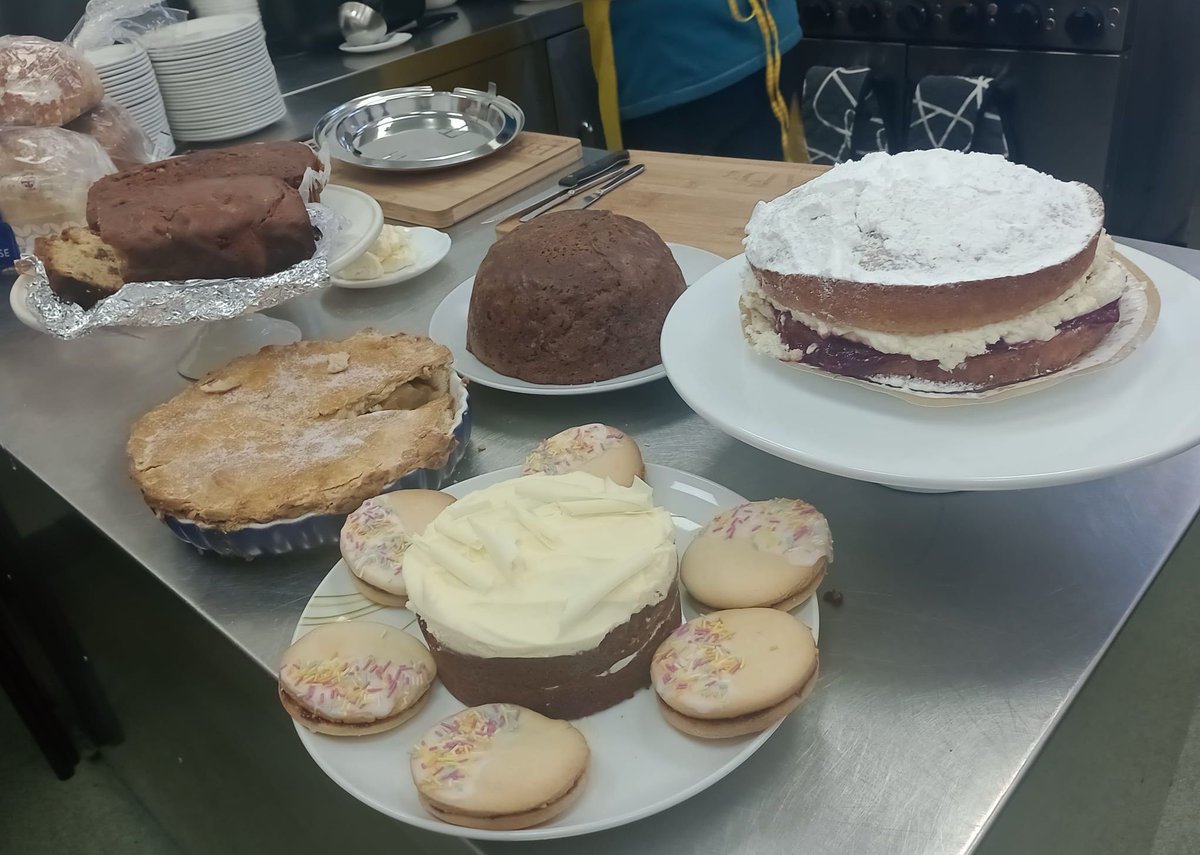 StJohnsRCC's tweet photo. The SJB Community Cafe is open again today from 12-4. The soups are Lentil, Minestrone, Ham Broth and Bacon & Broccoli. Here is today’s selection of cakes plus biscuits and tea/coffee. #SJBUddingston #CommunityCafe https://t.co/LZ2IlftZ3R
