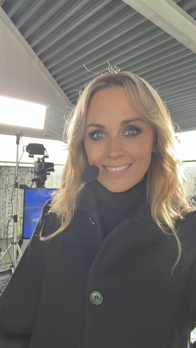 I helgen var det allsvensk premiär! Och vilken premiär sen! Så roligt att vara igång igen och med världens bästa gäng dessutom. Sista allsvenska säsongen på Max och därmed min sjätte och sista. Känns vemodigt men ska njuta! Tack för alla fina ord om helgen! ❤️
#allsvenskan