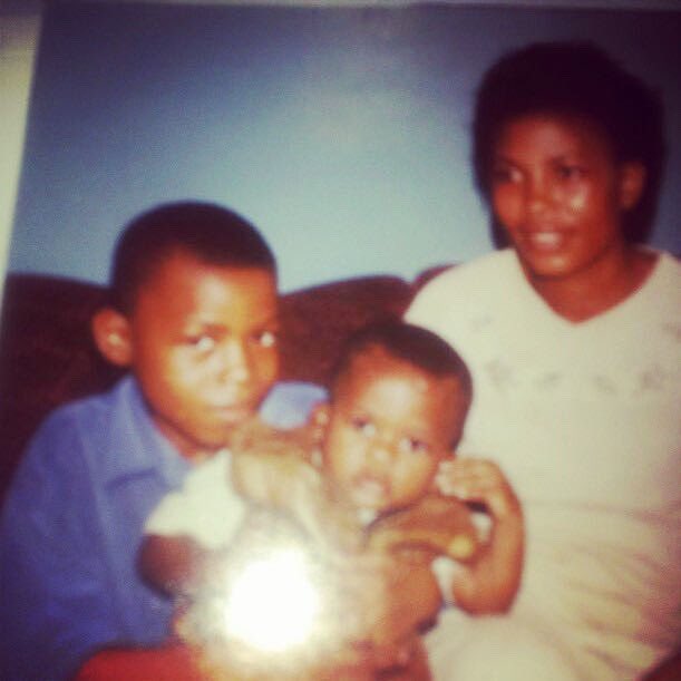 zlifeofsosa's tweet image. 25 Years around the Sun, Happy Birthday Me π