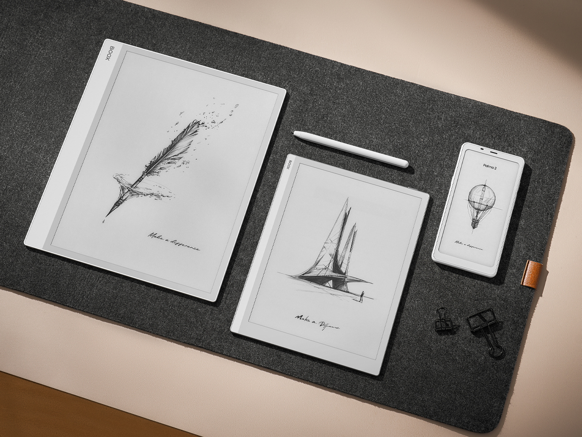 OnyxBoox's tweet image. See the size differences between the #NoteMax, #Go103, and #Palma2 at a glance!

📖Note Max(13.3&quot;): Perfect for large-format reading like PDFs. No more zooming in and out!
📝Go 10.3(10.3&quot;):  A slim, lightweight digital notebook, just 4.6mm thick and 375g.
📱 Palma 2: A 6.13-inch…