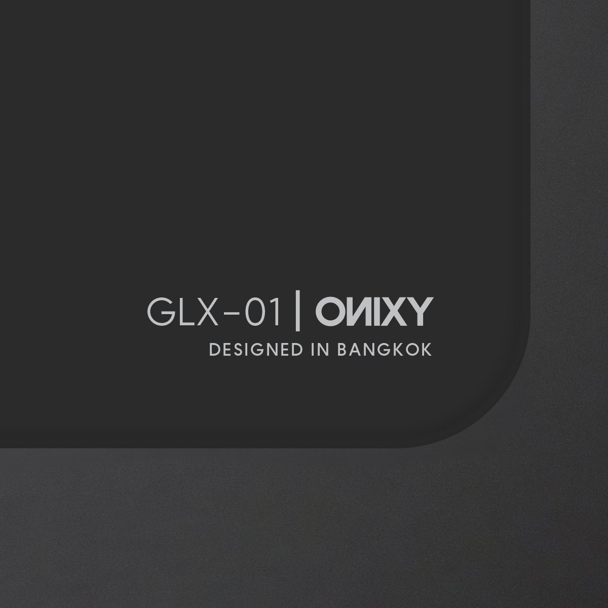 ONIXYGG's tweet photo. GLX-01
490 x 430 x 3.5mm
Black &amp; White
Full Silicone Base

Should we make a glass mousepad?🤔 https://t.co/KTfQTmcxpM