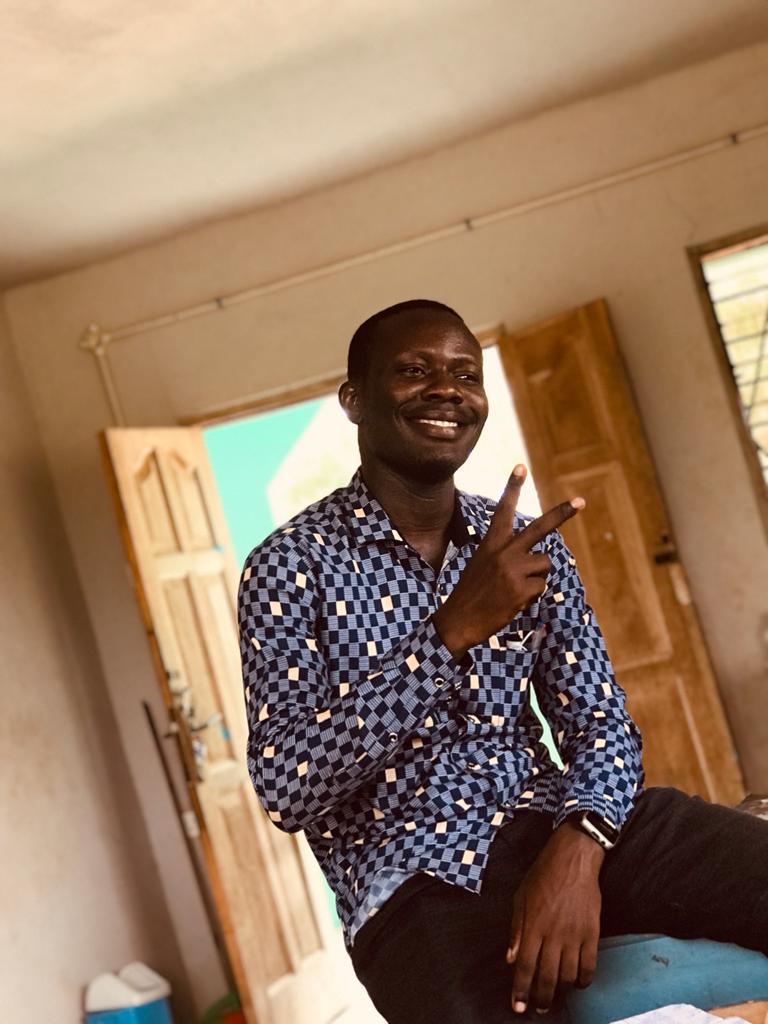 SmallKobby's tweet image. *_“One day, you’ll understand how important it is to choose wisely who to share your laughter, sunsets, and Sundays with, because those are the moments when the heart and soul truly breathe”🙂❤️‍🩹_*

Happy New Month