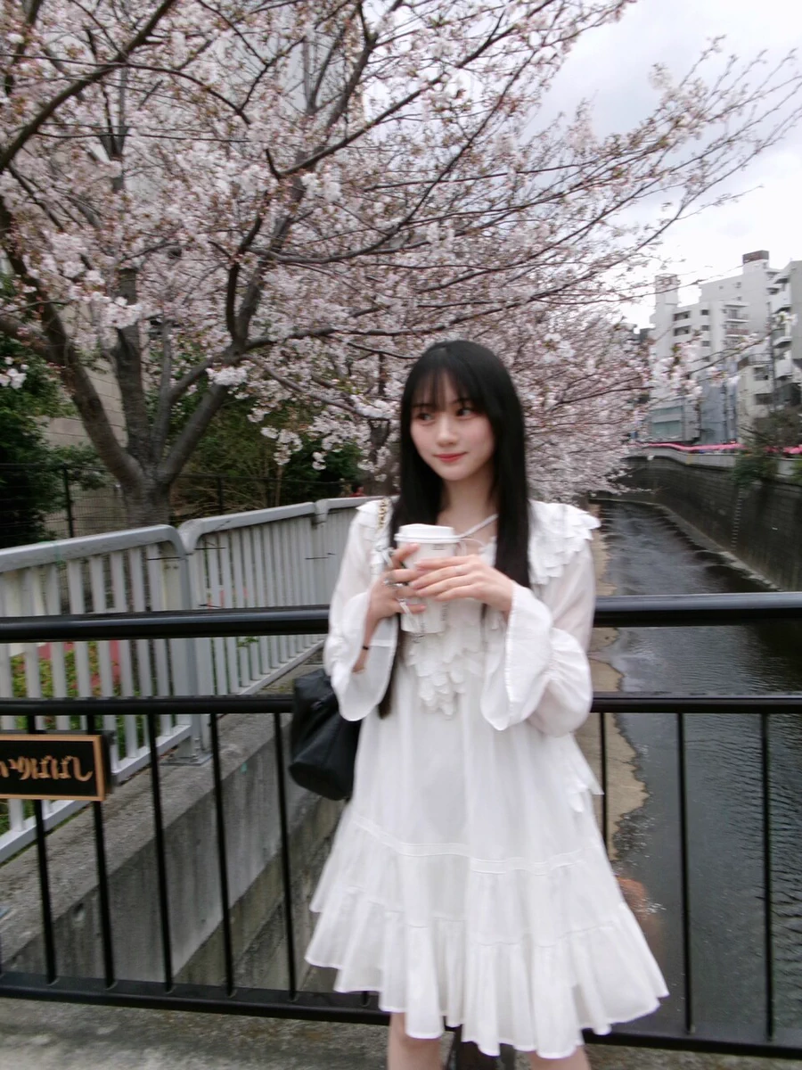 Gncmsx2bQAETl0_?format=webp&