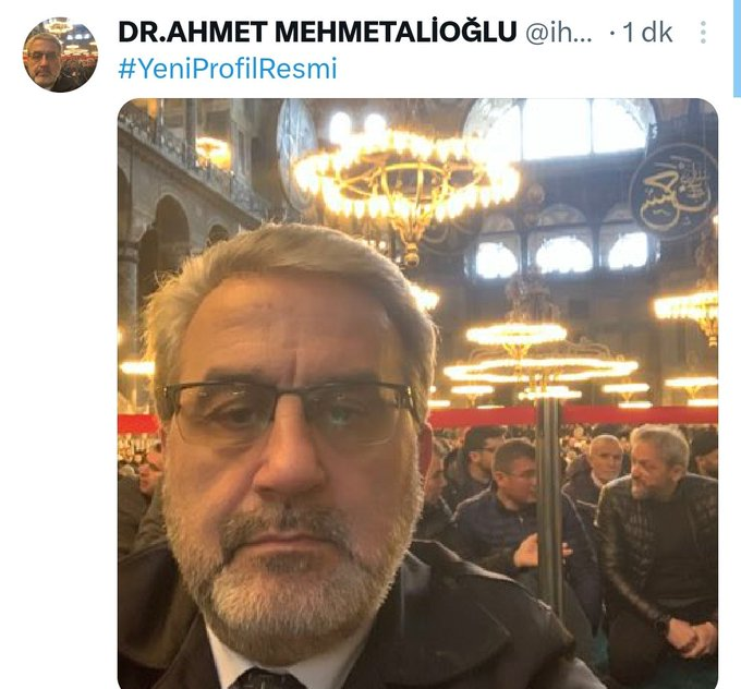 yüzünde NUR yok  ... klasik  DİN  tüccarı...

bu ve benzeri tipler hiç şaşmaz..  

ALLAHH  BELANI  VERSİİNNNN 

Ak-it Müftü TL'den 17,2 Tuvalet
#volkankonak #BoykotaDevamEdiyoruz
Fatih Altaylı