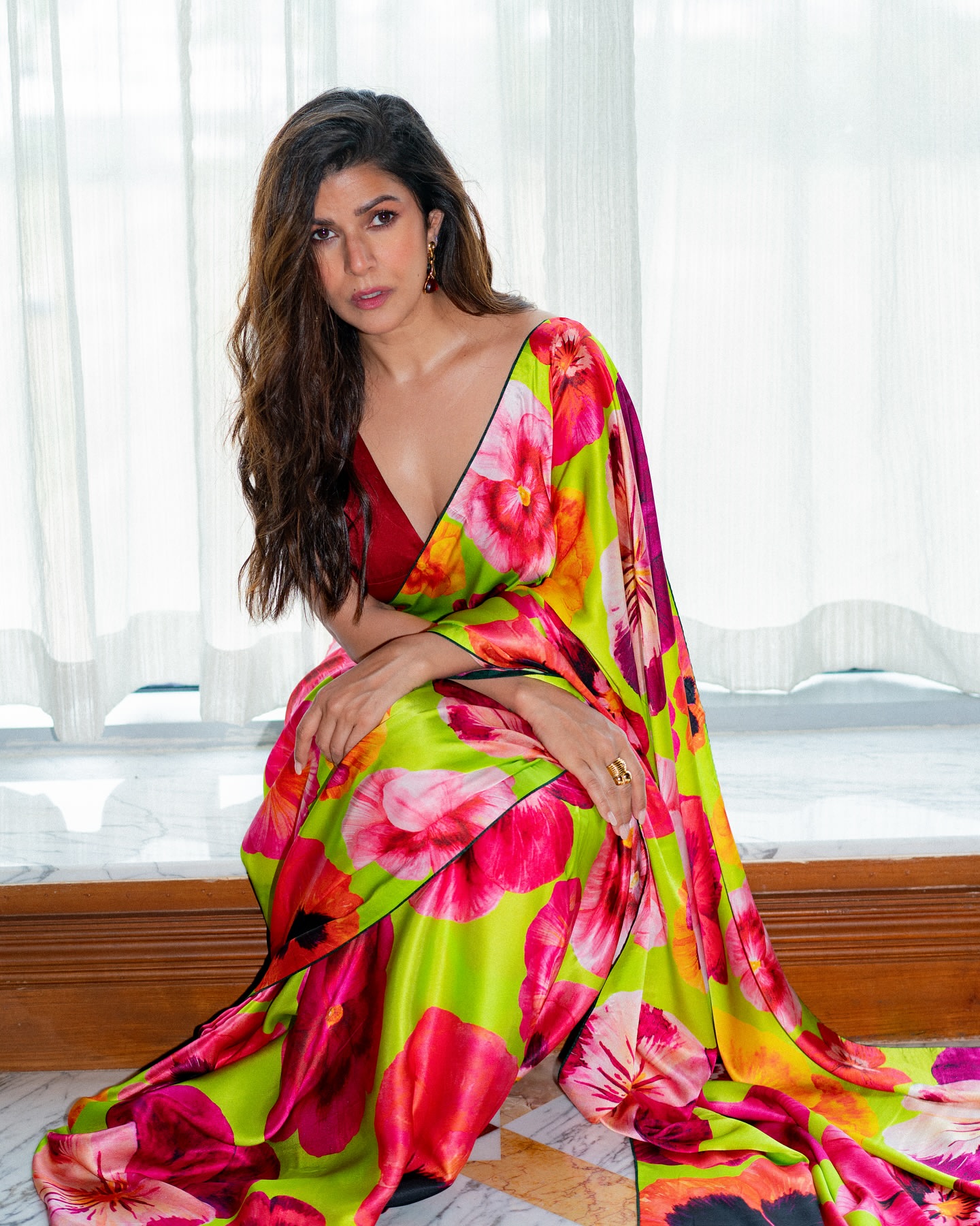 GncpWR1a0AAqzJL?format=jpg&name=large