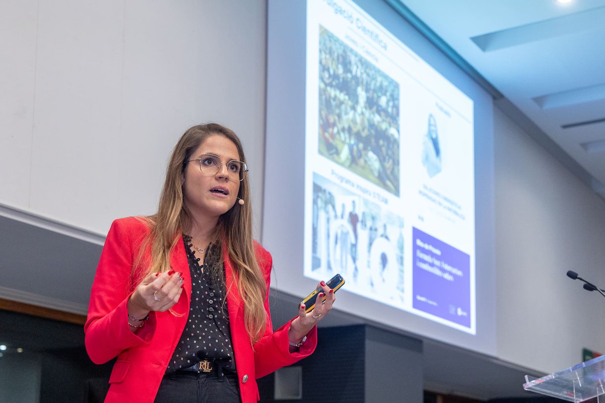 ICIQ (@iciqchem) on Twitter photo #ICIQNews
🎉 Dr. Carla Casadevall has been awarded with a #BecasLeonardo in Physics & Chemistry by <a href="/FundacionBBVA/">Fundación BBVA</a>
🌱Her research on artificial photosynthesis & sustainable catalysis is shaping the future of green chemistry
Read more 🔗iciq.org/new/dr-carla-c…
<a href="/iCERCA/">Centres CERCA</a> <a href="/_BIST/">BIST-Barcelona Institute of Science and Technology</a> #ICIQNews
🎉 Dr. Carla Casadevall has been awarded with a #BecasLeonardo in Physics & Chemistry by <a href="/FundacionBBVA/">Fundación BBVA</a>
🌱Her research on artificial photosynthesis & sustainable catalysis is shaping the future of green chemistry
Read more 🔗iciq.org/new/dr-carla-c…
<a href="/iCERCA/">Centres CERCA</a> <a href="/_BIST/">BIST-Barcelona Institute of Science and Technology</a>