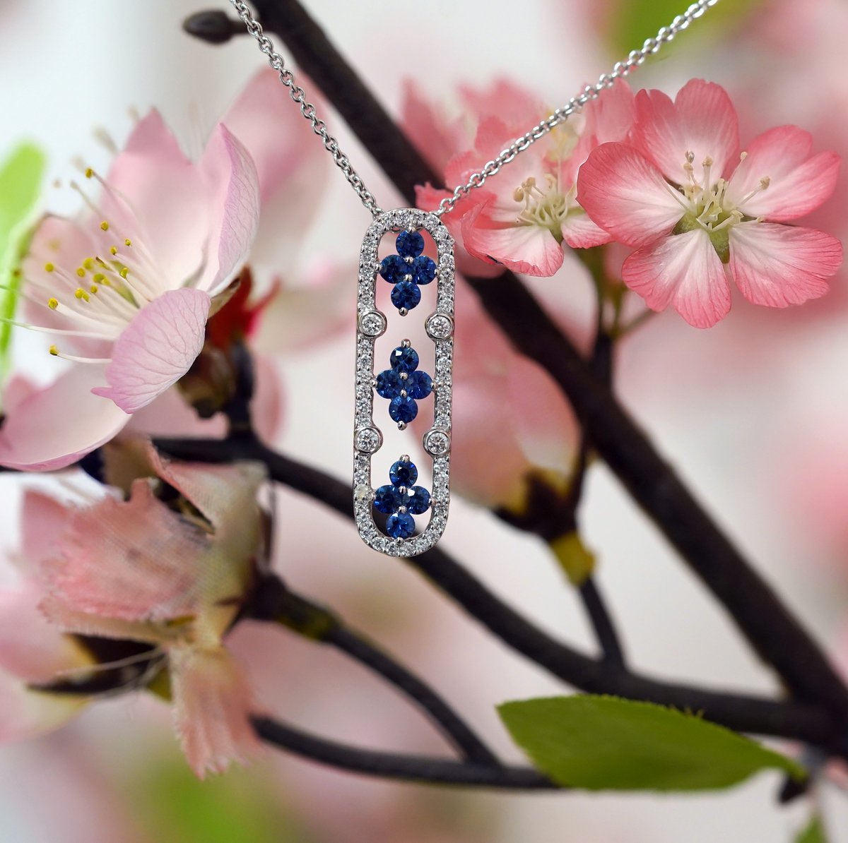 rudells's tweet image. As spring breathes new life into the world around us, Rudells' Blossom Collection celebrates the delicate beauty of nature. 

Discover more: rudells.com/rudells-blosso…

#SpringBloom #SpringIsHere #HelloSpring #SpringCollection