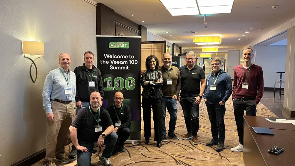 Veeam's tweet photo. “Run by users, for users.” That’s at the heart of the @VeeamCommunity. 💚  

💡 For this Community Spotlight, @MarcoLuvisi shares how his experience with VUG Italy and #Veeam100 has transformed his career. 

Read more on his blog ➡️ https://t.co/a10zzyzUil https://t.co/4SyXODAzkT